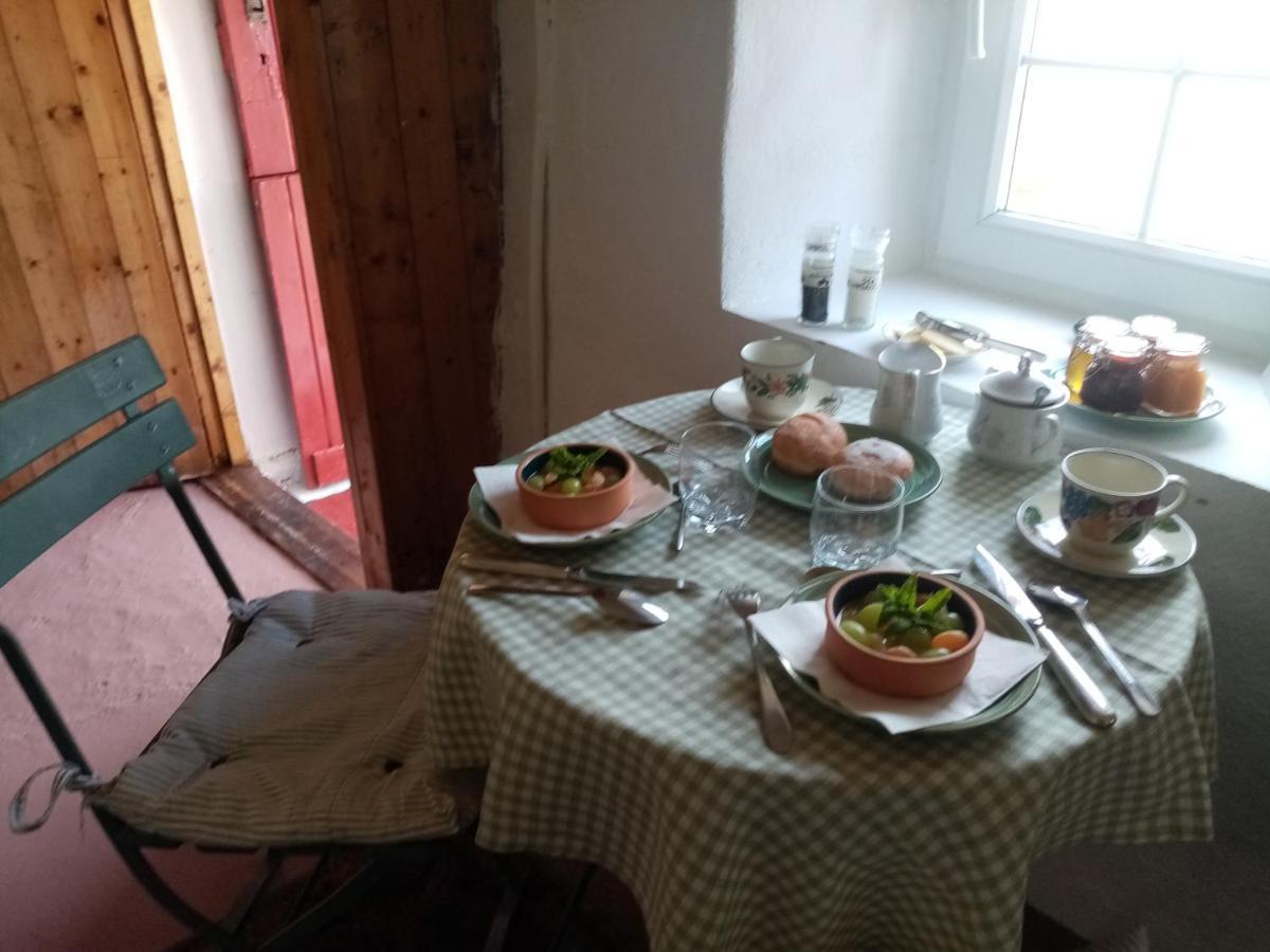 B&B The Red Door Cottage Donegal Town Екстериор снимка